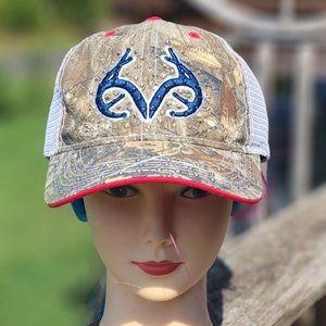 Ladies Realtree Camo BLING Hat